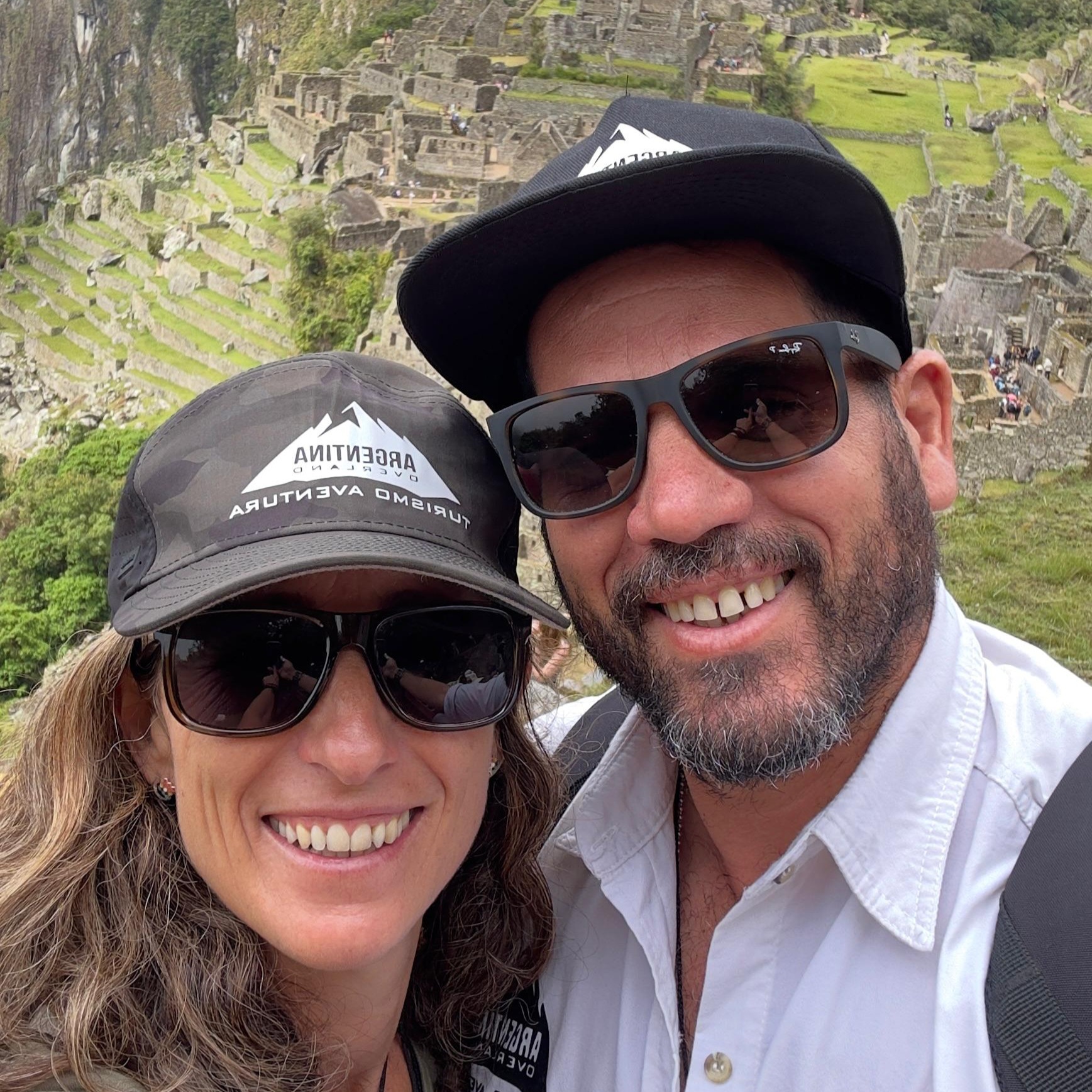 Silvana y Nacho - Fundadores de Argentina Overland